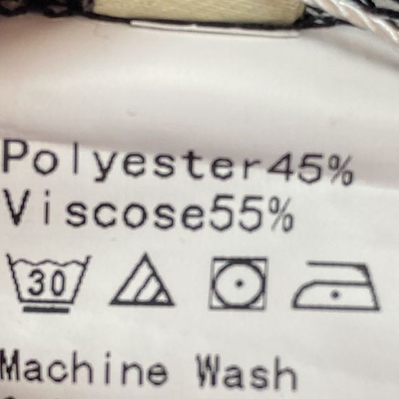 Cinnie Black Double-V Lace-Back Sleeveless Top Medium NWT - Picture 6 of 7